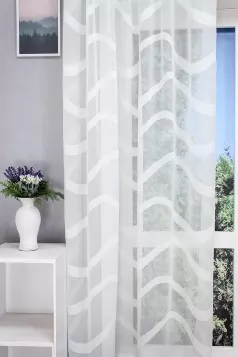 Fehér hullám mintás fehér voile függöny egyedi méretre varrva