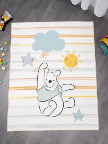 Disney: Micimackó/WINNIE the Pooh nyomott mintás 100% poliamid szőnyeg 130x170 cm méretben.