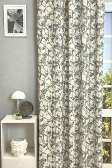 Quadrat - Szürke-ekrü színű bársonyos felületű, geometriai mintás, jacquard szövött dekorfüggöny egyedi méretre varrva