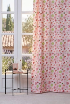 Margarita - Rózsaszín vidám gyümölcsintás dekorfüggöny és abrosz anyag egyedi méretre varrva