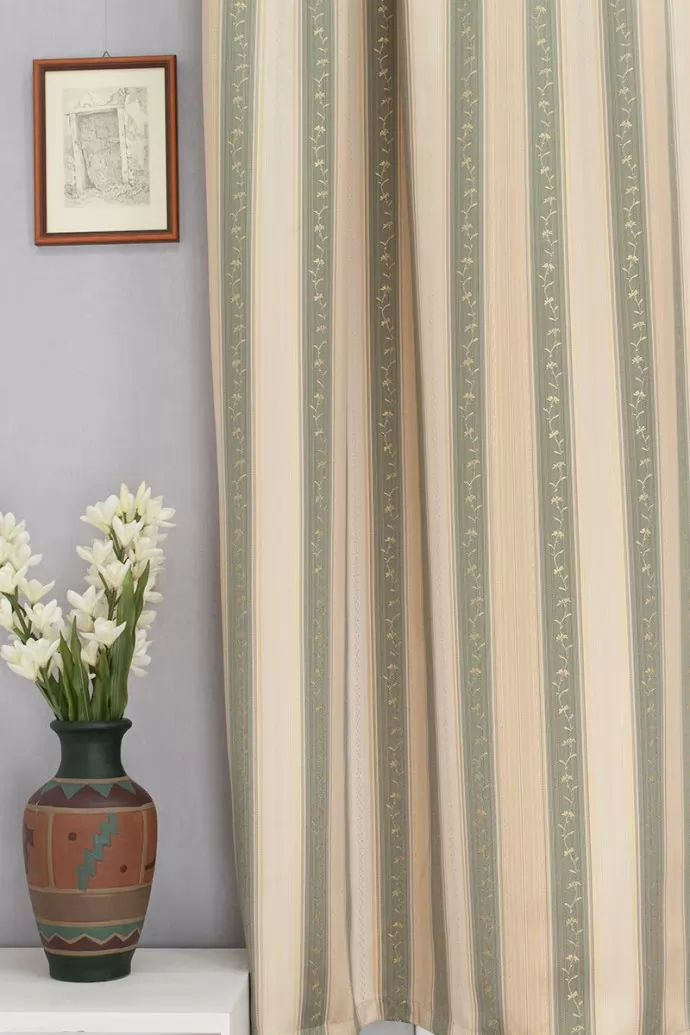 Zöld-arany csíkos, virágmintás dekorfüggöny, min.100x150 cm/db