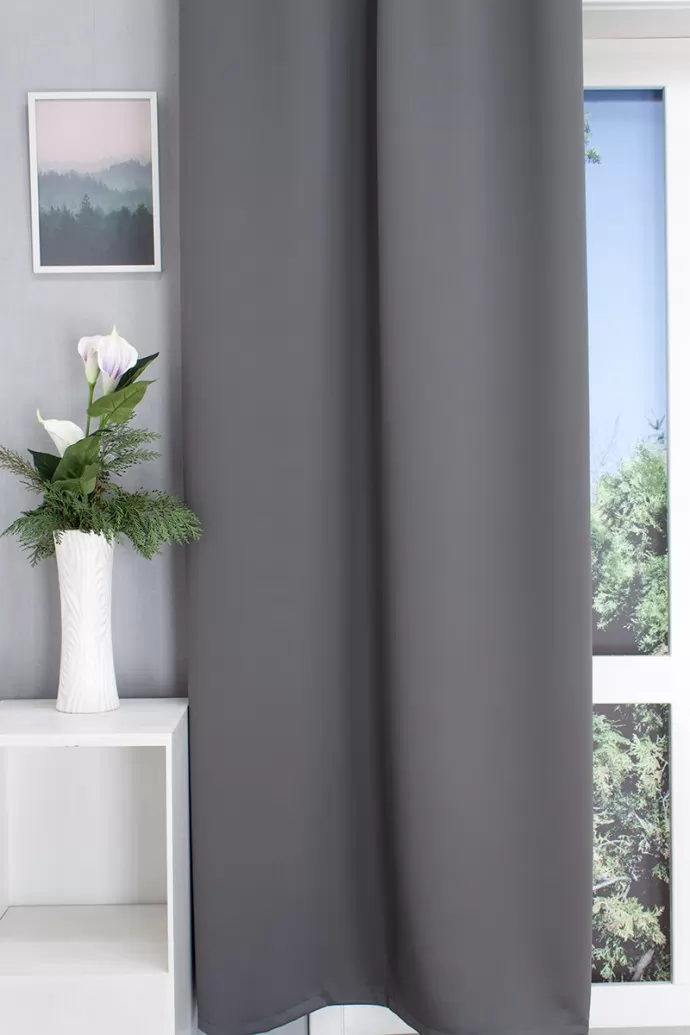 San Diego – Kvarcszürke blackout sötétítő függöny, min.100x150 cm/db