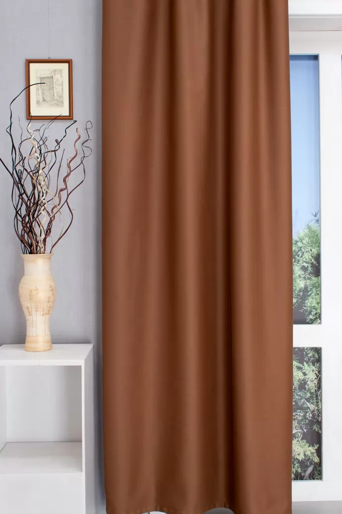 Prima – gesztenye barna  blackout sötétítő függöny, min.100x150 cm/db