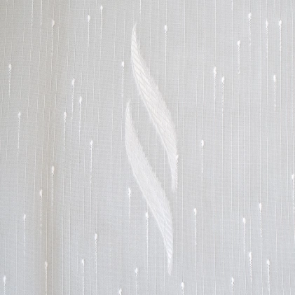Fehér színű nyírt hullámmintás voile függöny egyedi méretre varrva