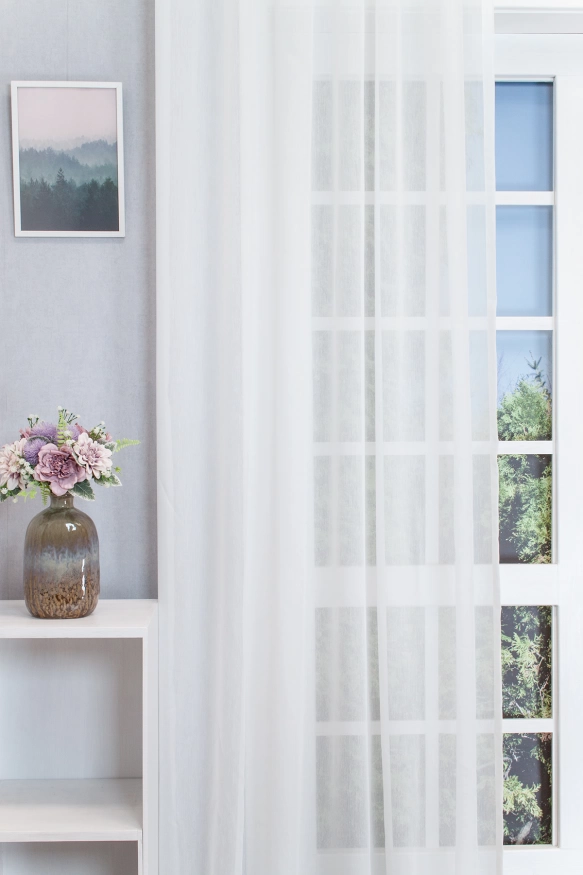 Liverpool – Ecrü színű batiszt függöny, ólomzsinóros liverpool/310/12