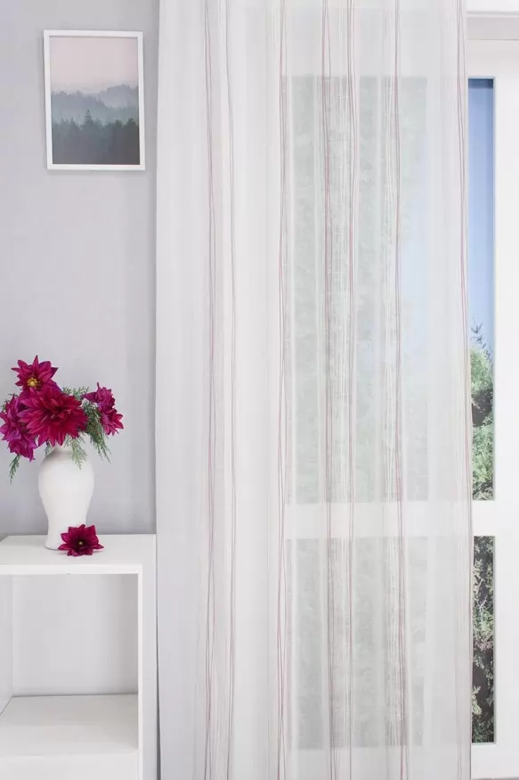 Hastings - Krémszínű alapon rózsaszín és bordó hosszanti csíkos, szőtt, nyírt sable függöny. Ólomzsinóros Hastings/300/18