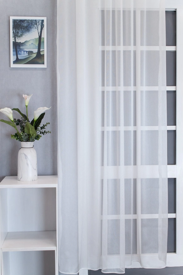 Fehér fényes fényáteresztő függöny A15757-biel-300