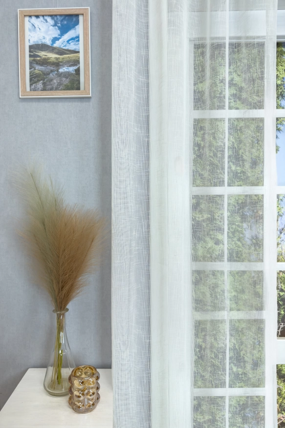 Etna - Törtfehér színű rusztikus tetrasablet függöny Etna/300/12