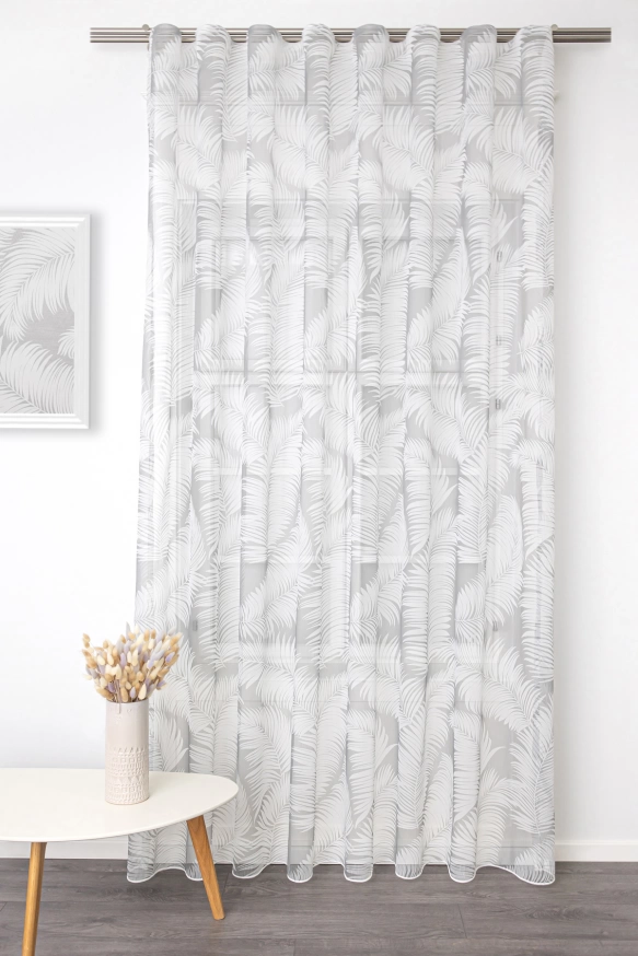 Mila - Szürke színű pálmalevél mintás sablé függöny Mila/305/03