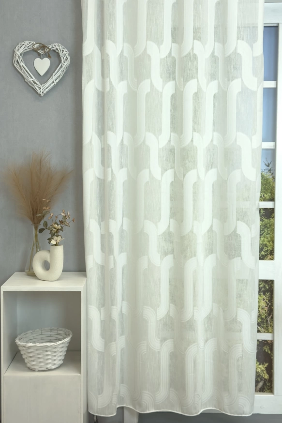 Sonia- Ekrü színű szövött geometrikus mintájú vászon fényáteresztő függöny 1010040532