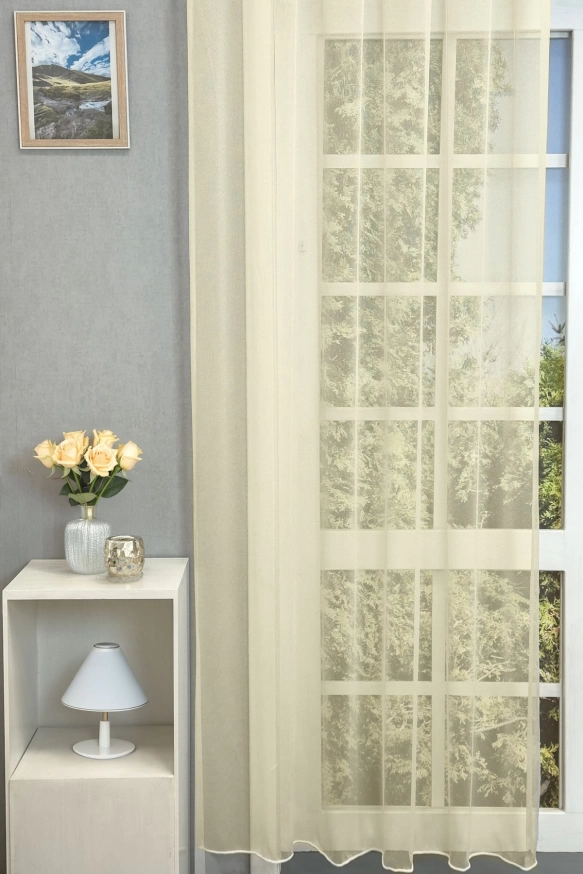 Paris-vanília színű, selyemfényű fényáteresztő félorganza függöny szórt mintával Paris/300/12