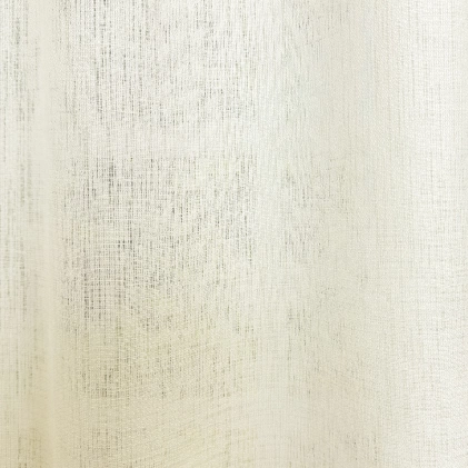 Ekrü színű, rusztikus stílusú, sűrű szövésű  fényáteresztő függöny egyedi méretre varrva