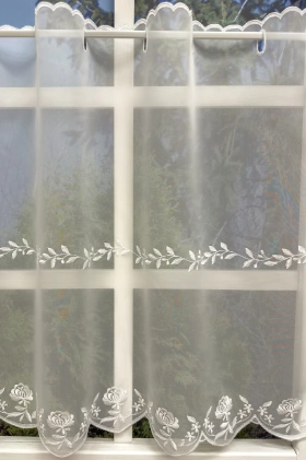 Folk-Fehér hímzett kalocsai mintás voile vitrázs függöny egyedi méretre varrva