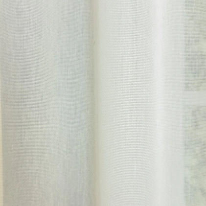 Krém színű, puha tapintású 10% len fényáteresztő függöny egyedi méretre varrva