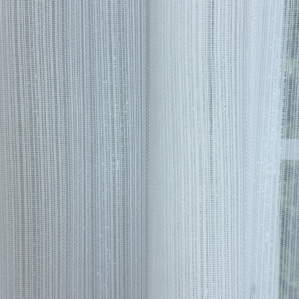 Fehér színű jacquard függöny csillogó ezüst szálbeszövéssel egyedi méretre varrva