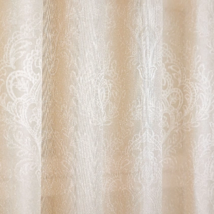 Aylin -Arany-bézs színű barokk mintás fényes sablé fényáteresztő függöny egyedi méretre varrva