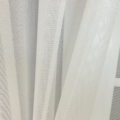 Platina - Törtfehér színű fényes félorganza függöny  egyedi méretre varrva