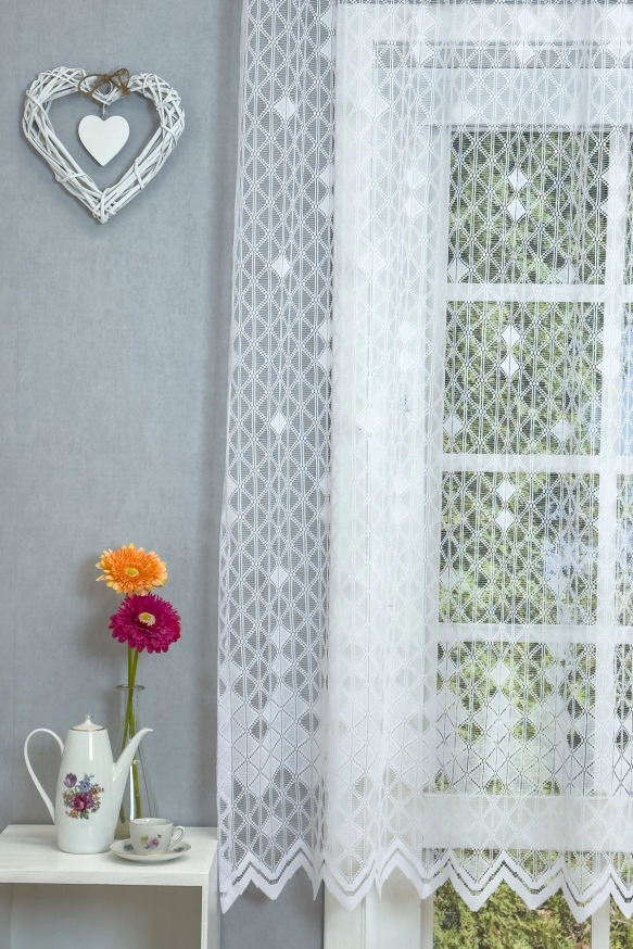 Fehér színű, rombusz mintás jacquard függöny  MK 44414/160/10