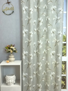 Titanilla - Zöld alapon barna nyomott virágmintás sablé függöny egyedi méretre varrva