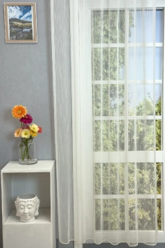 Hamburg - Ekrü színű, függőleges csíkos szövött mintás sablé fényáteresztő függöny egyedi méretre varrva