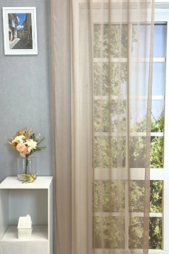 Platina - Tejeskávé színű fényes félorganza függöny  egyedi méretre varrva