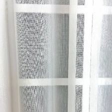 Fehér színű, csillogó szálbeszövéses sablé függöny egyedi méretre varrva