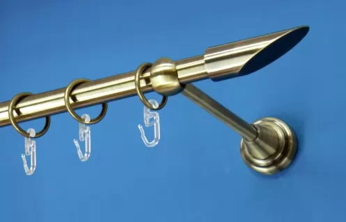 Fém függönykarnis-garnitúra, rúzs végzáróval, egysoros, antik arany, 240&nbsp;cm, átm. 16 mm